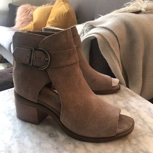 Sole Society - Tracy Heel - Size 7